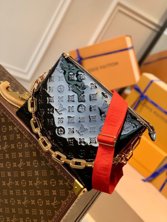 LV COUSSIN MM BALCK PATENT LEATHER M57783