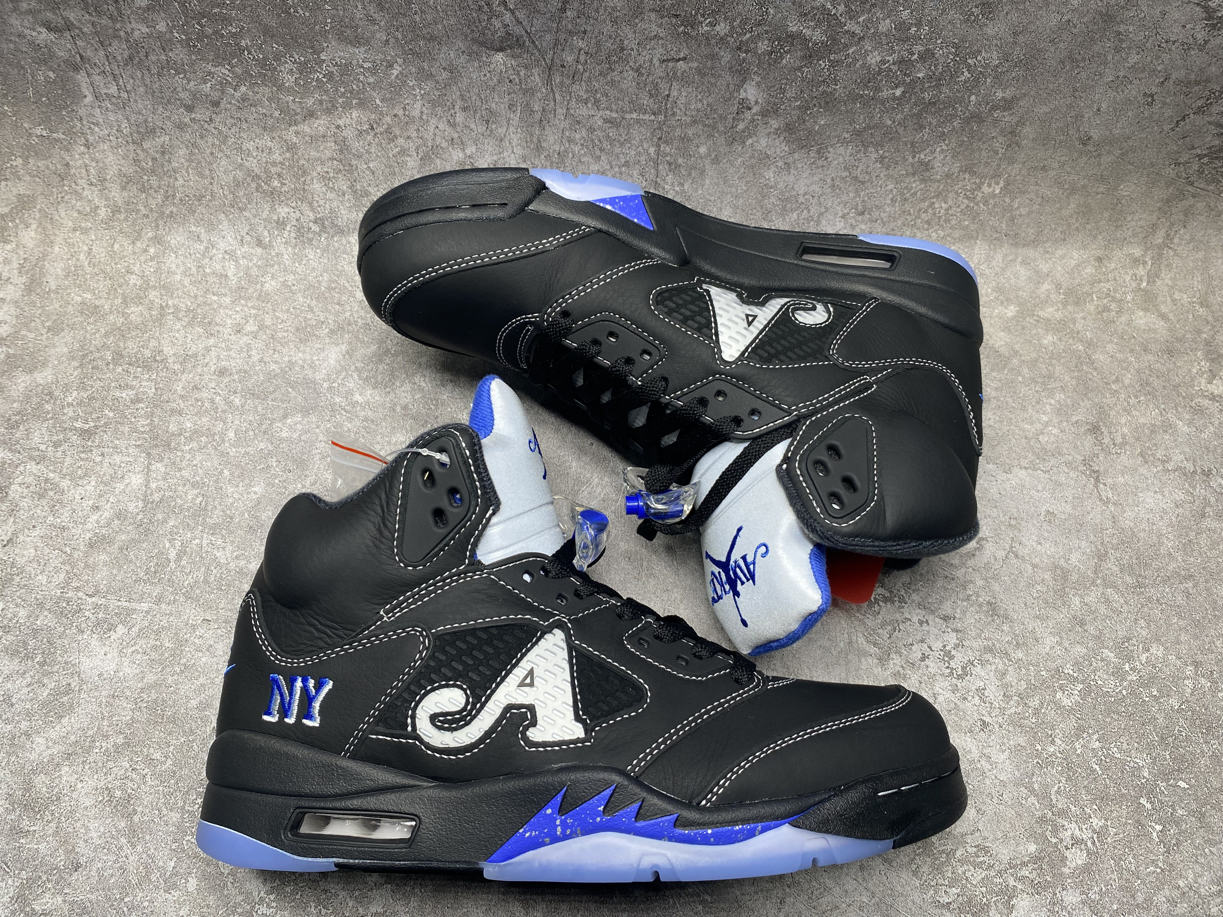 UA Jordan 5 Retro Awake NY Black