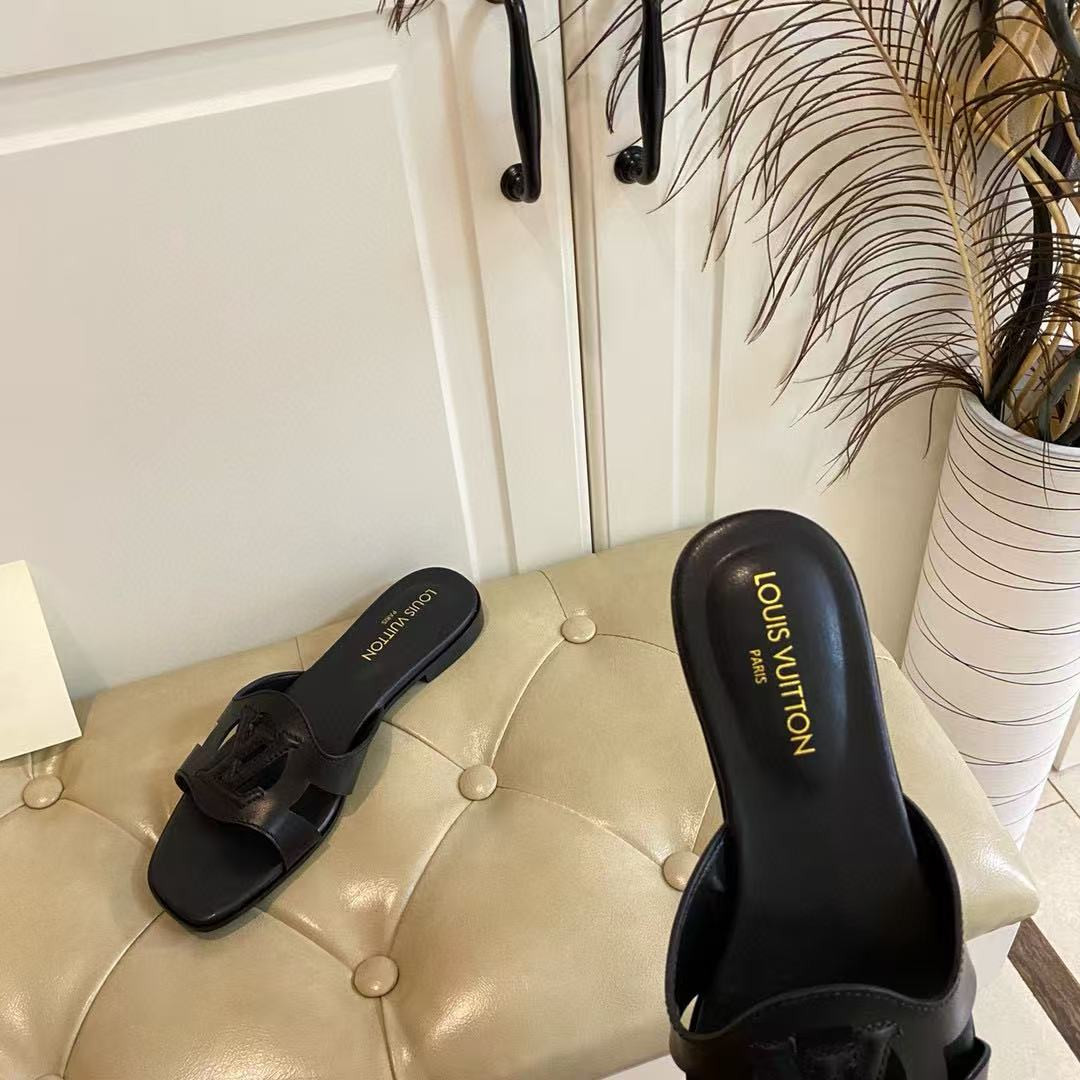 UA LV Isola Flat Mule