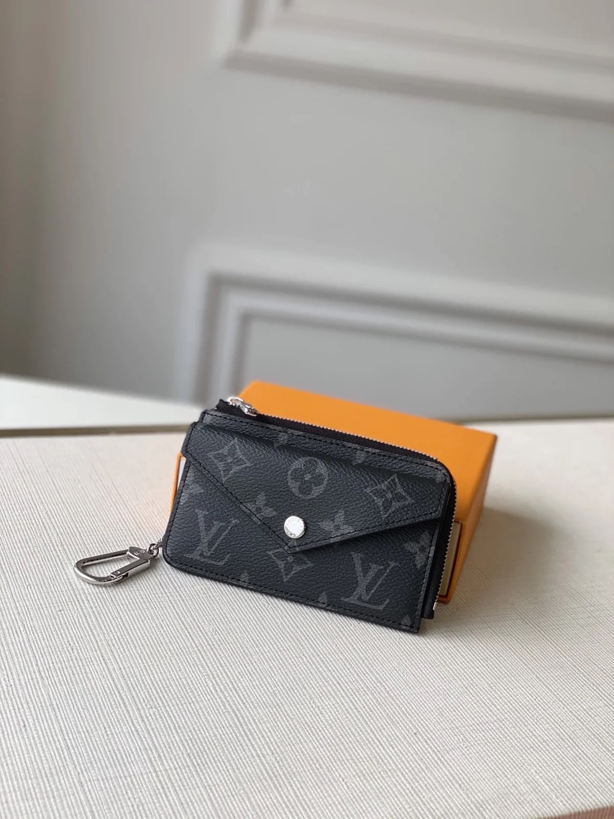 LV CARD HOLDER RECTO VERSO M69431