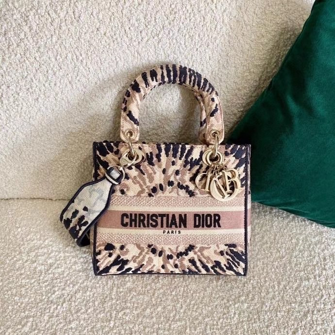 D*or medium lady d-lite bag