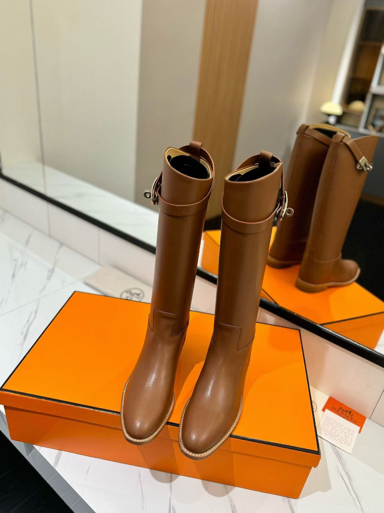 ua H**me5 jumping boots