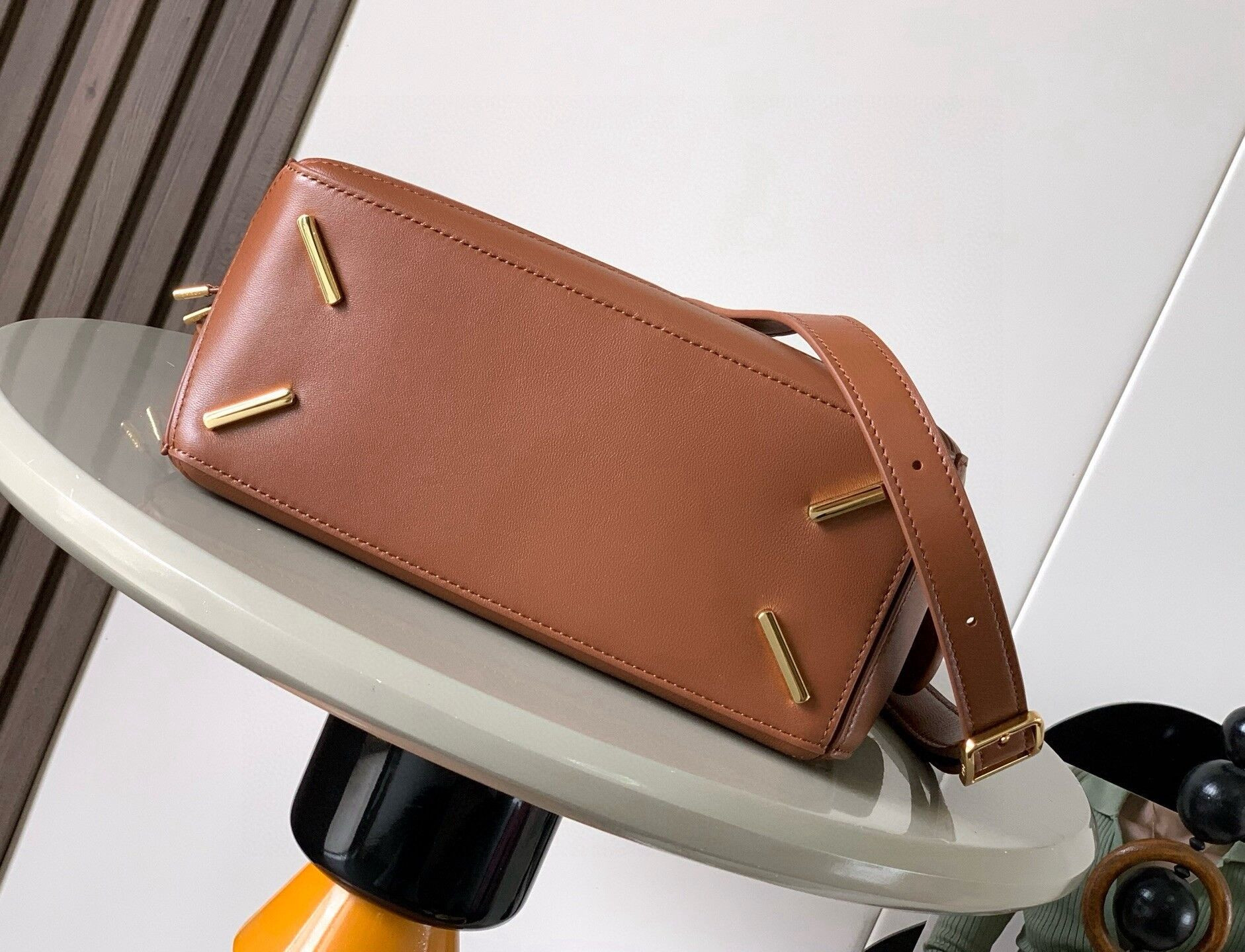 L0ew* small featherlight puzzle bag in nappa lambskin 16.5x24x10.5cm