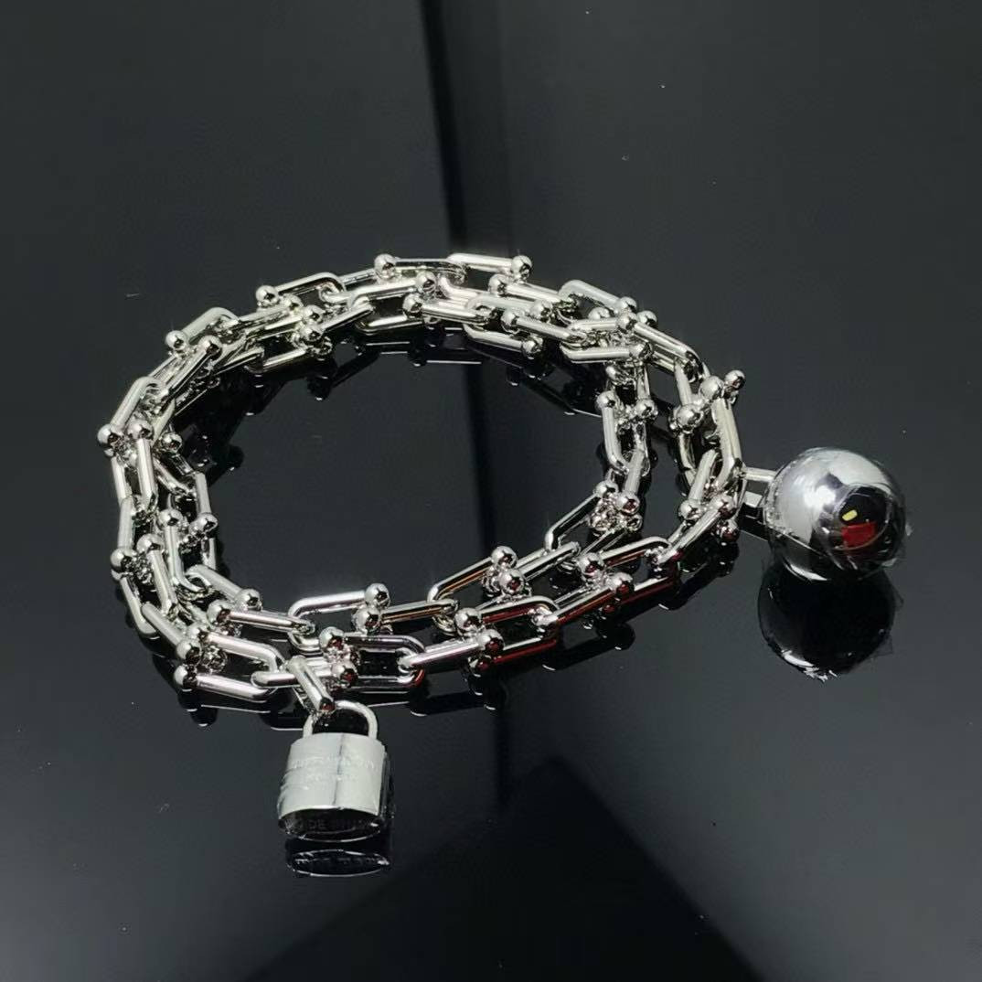 T*f*ny & co. hardwear wrap bracelet
