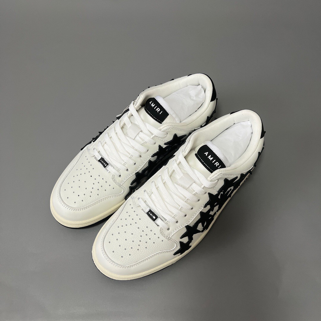 UA Amiri  STARS LOW
