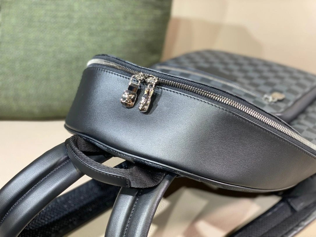 LV JOSH N40365