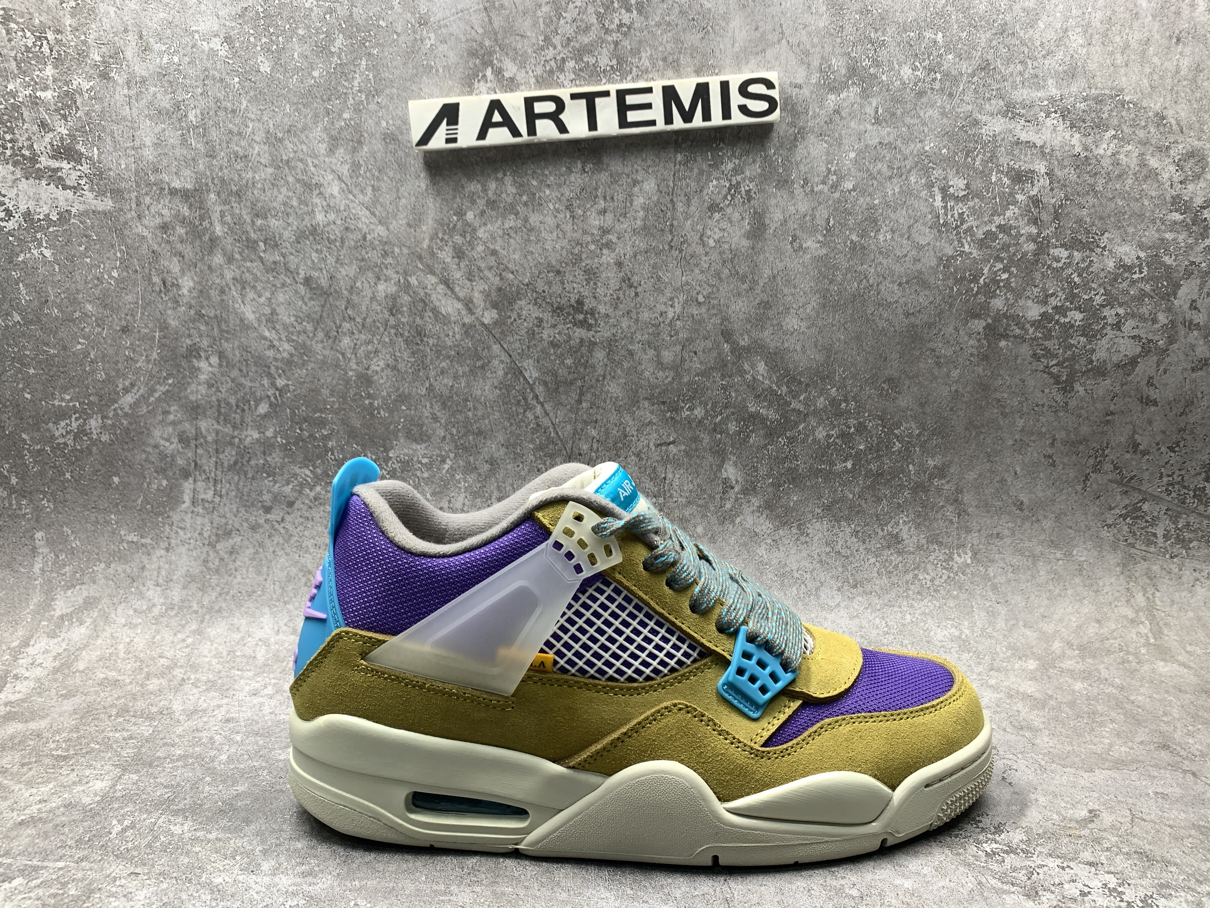 Air Jordan 4 Retro SP 30th Anniversary Union Desert Moss