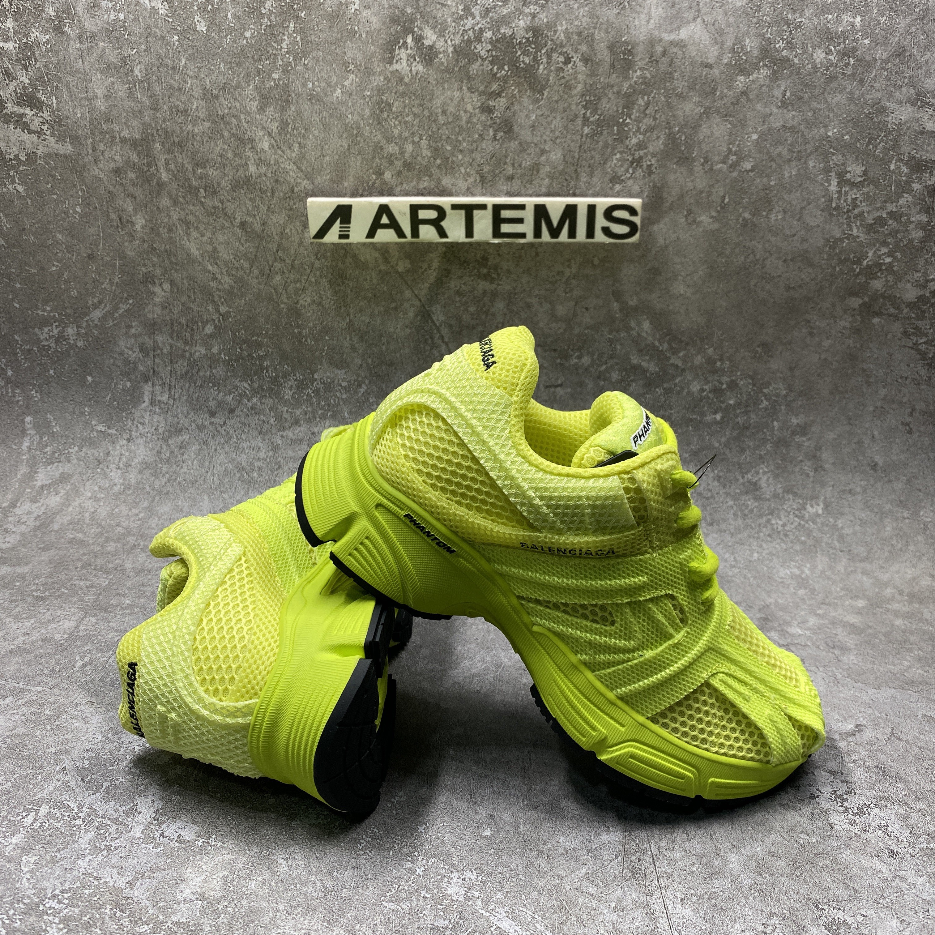 Balenciga Phantom Sneaker Yellow