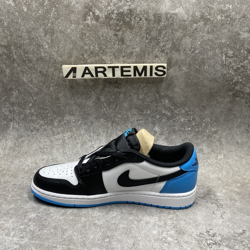 Air Jordan 1 Retro Low OG UNC