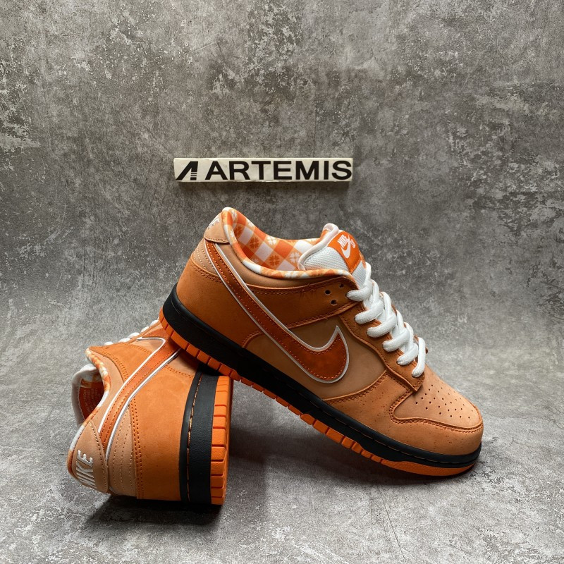 Nike SB Dunk Low Orange Lobster