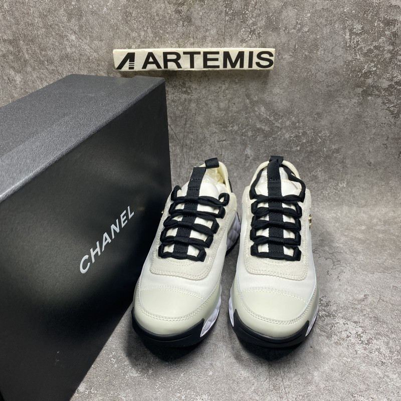 Ch*el velvet calfskin & mixed fibers sneaker ivory