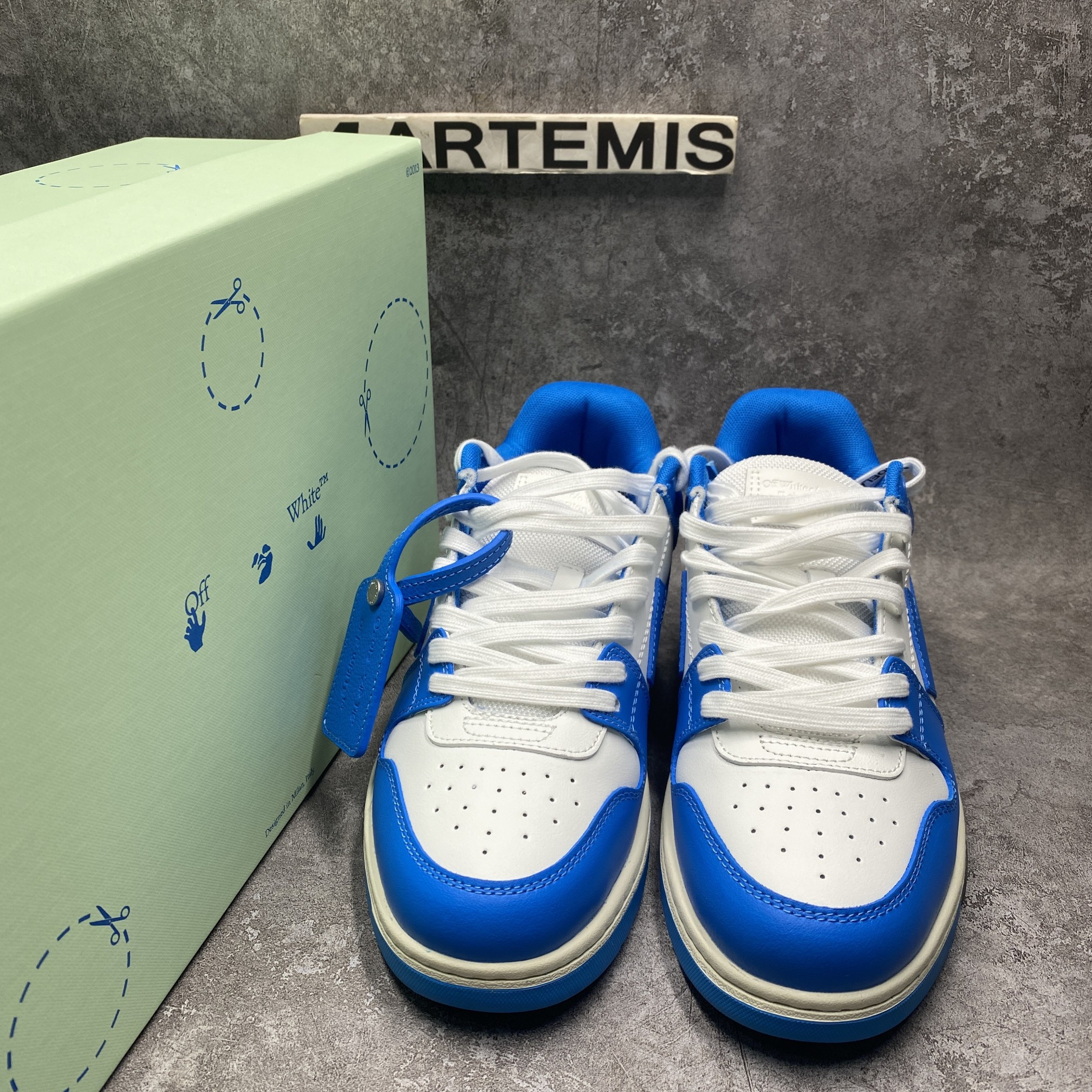 OFF-WHITE Out Of Office OOO Low Tops Blue White