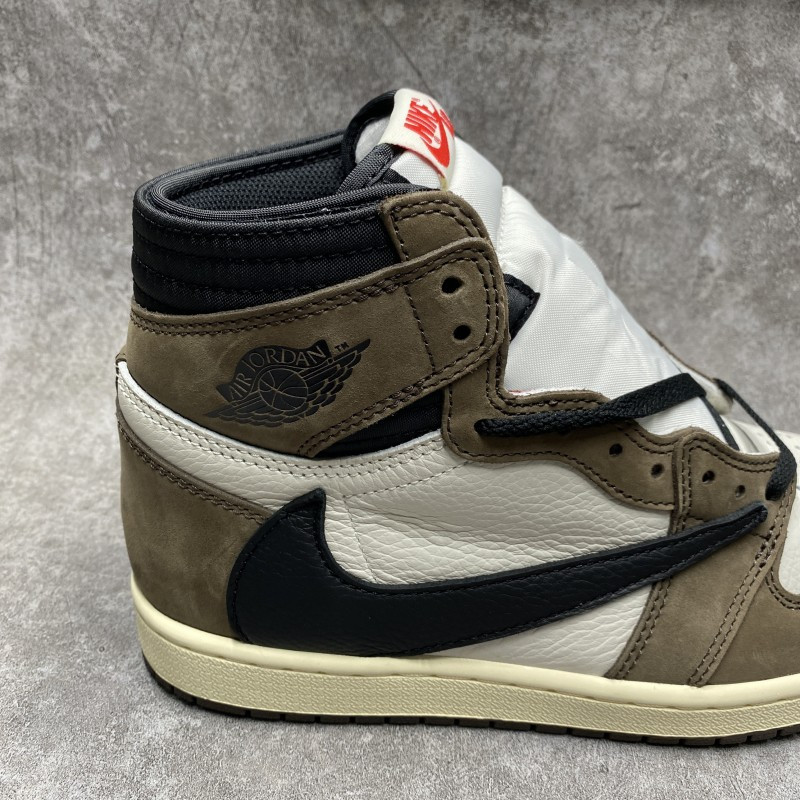 Air Jordan 1 Retro High Travis Scott