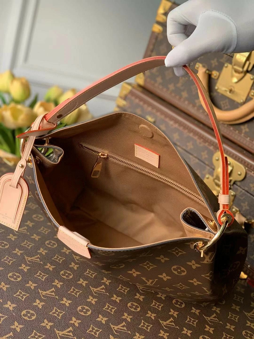 LV GRACEFUL PM M43701