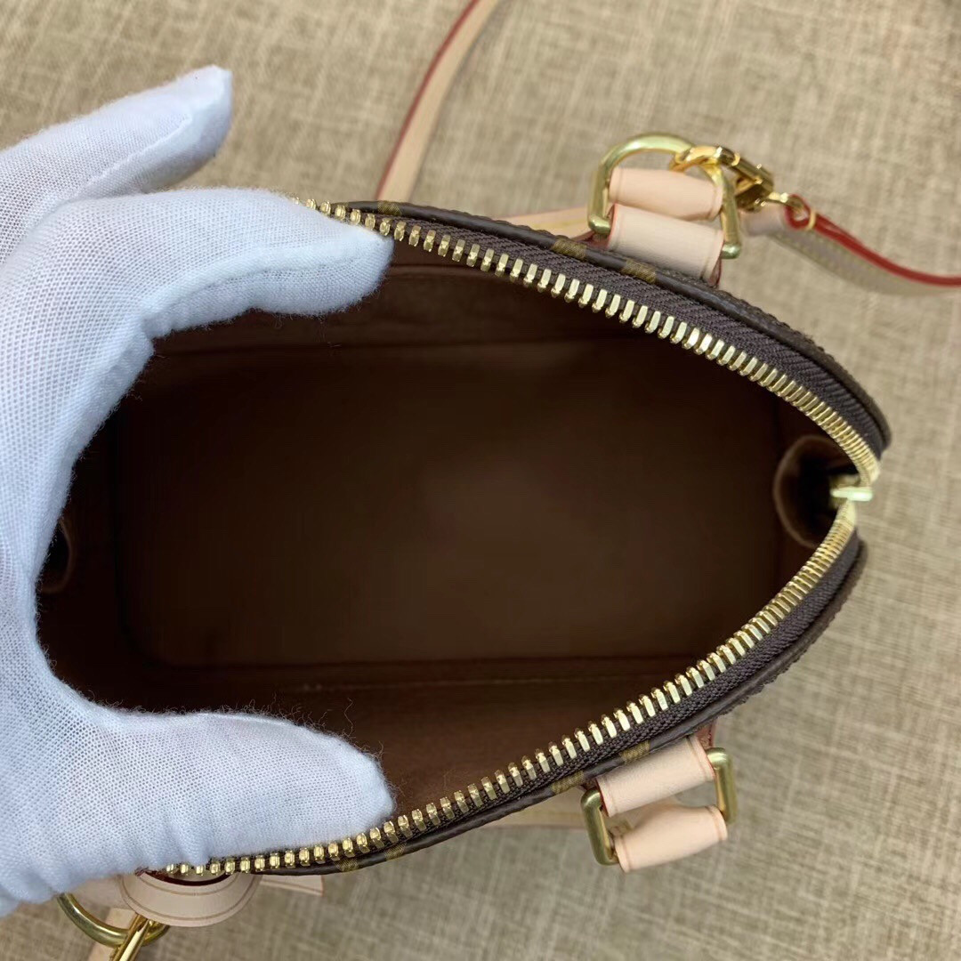 LV ALMA BB M53152