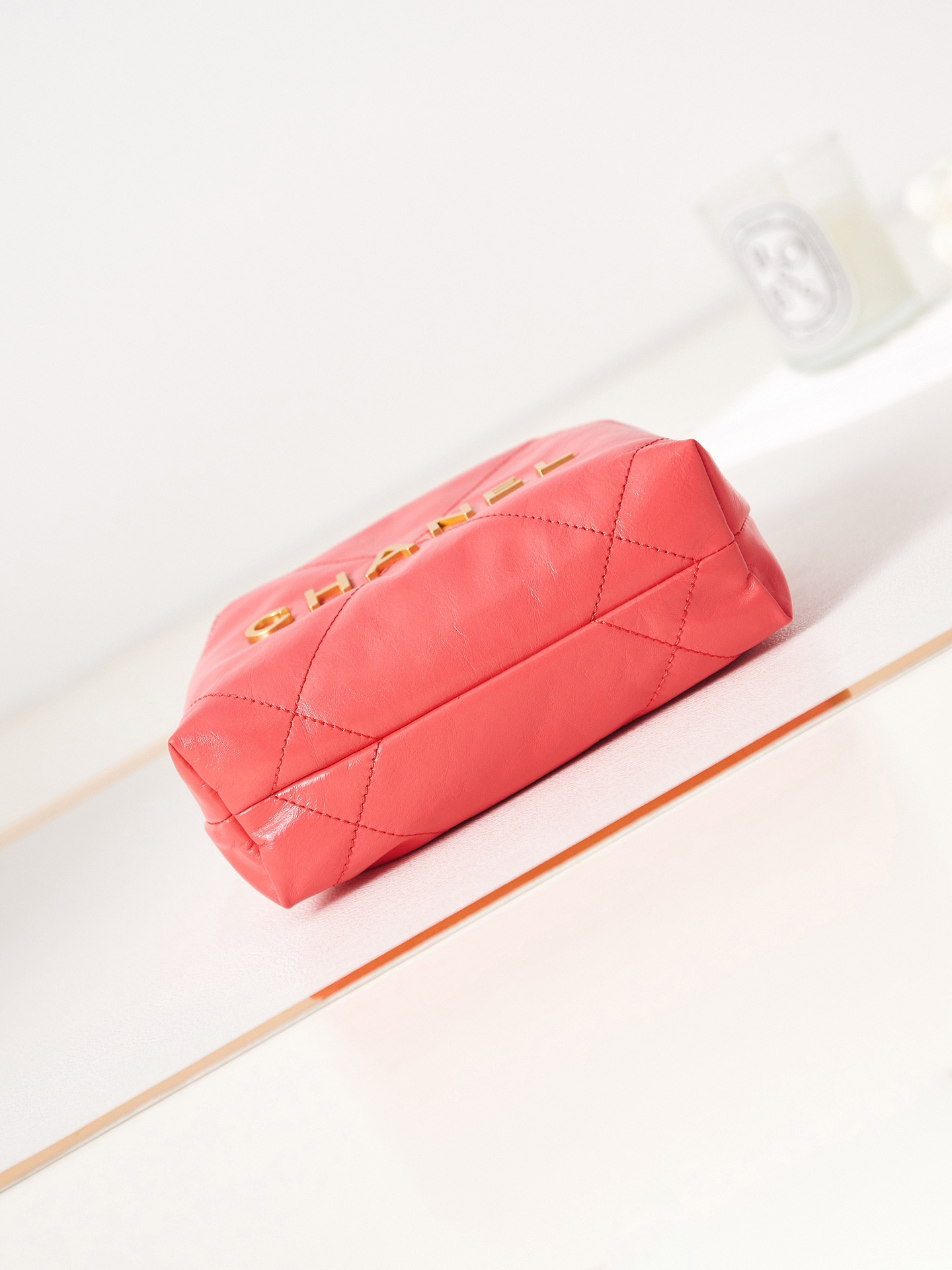 Ch*el 22 mini handbag shiny calfskin red 7.8 × 7.4 × 2.3 in