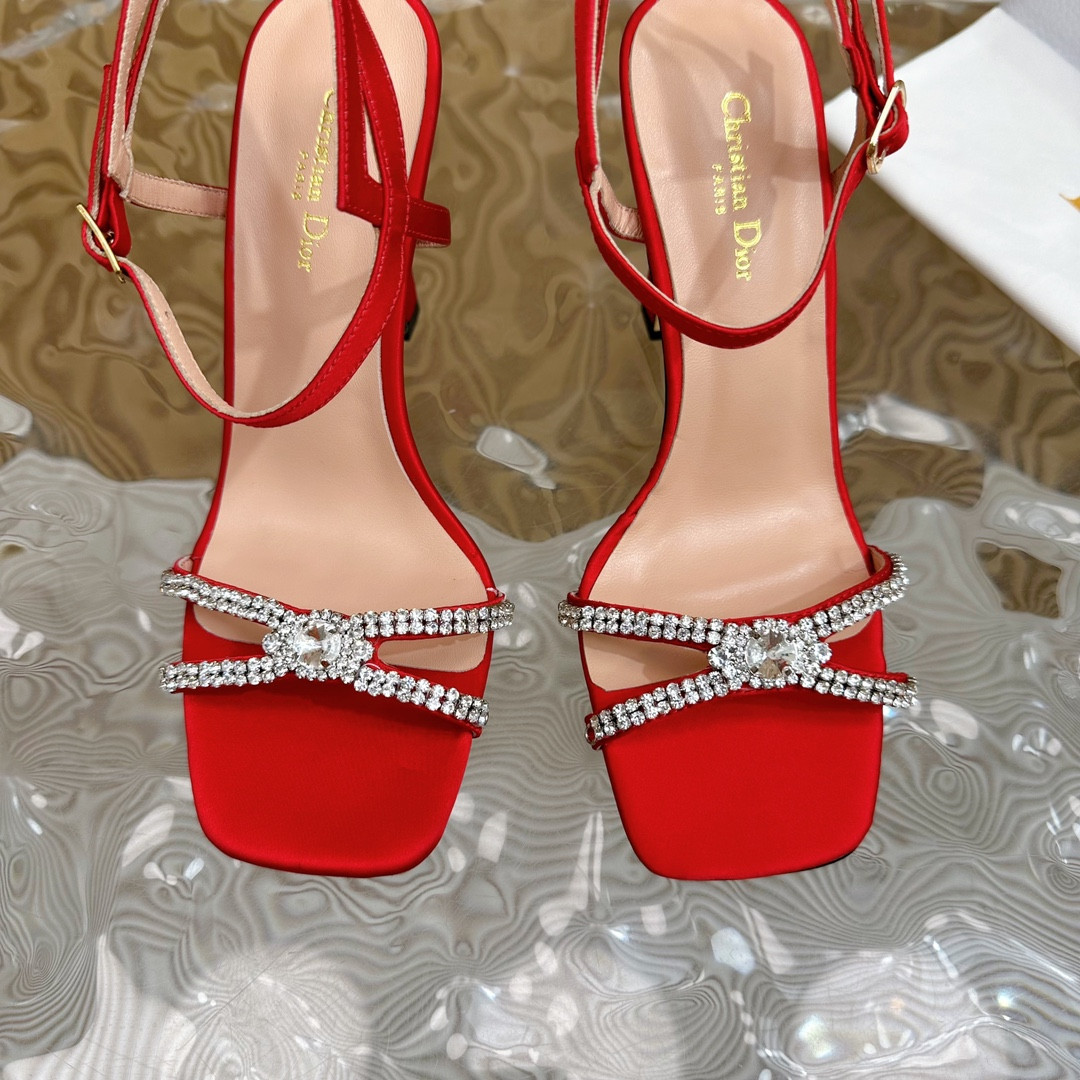 ua D*or slingback pump