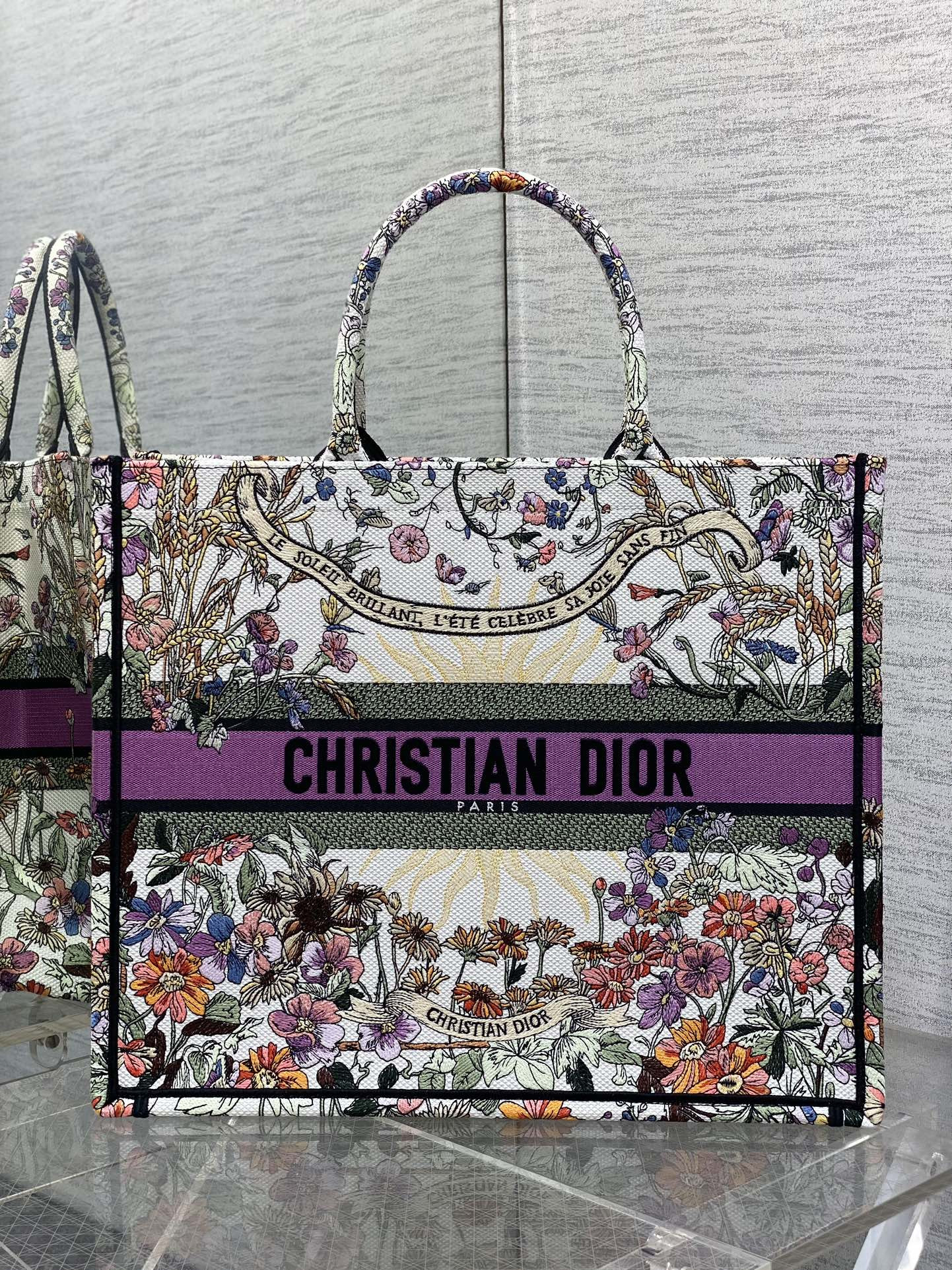 D*or book tote  ecru multicolor D*or 4 saisons Été soleil embroidery 42 x18 x35cm