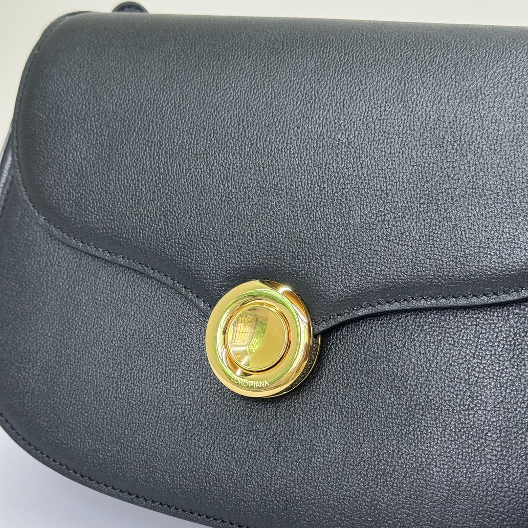 L**o p*ana small ghiera bag 23x16x8 cm