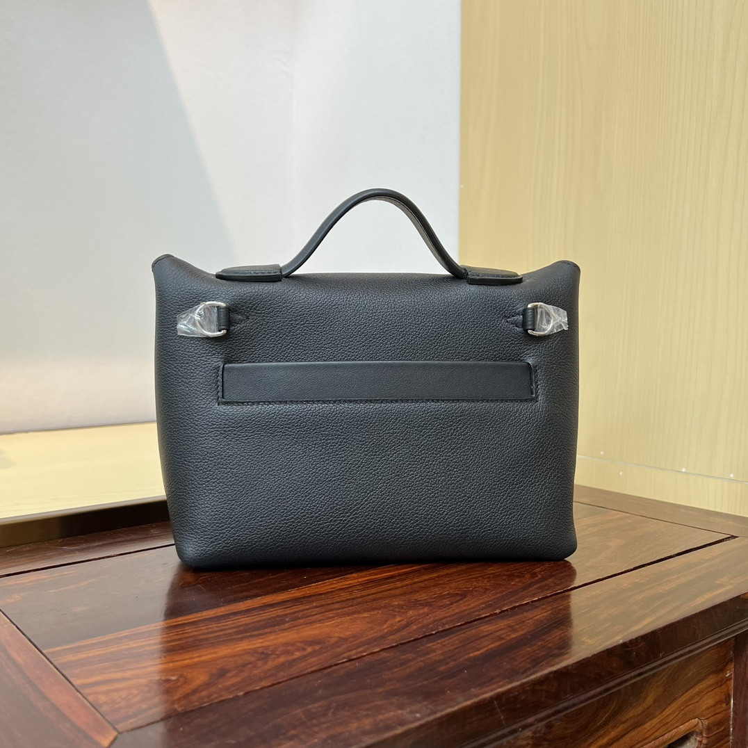 H**me5 mini 24/24-21 bag 21×12×16cm