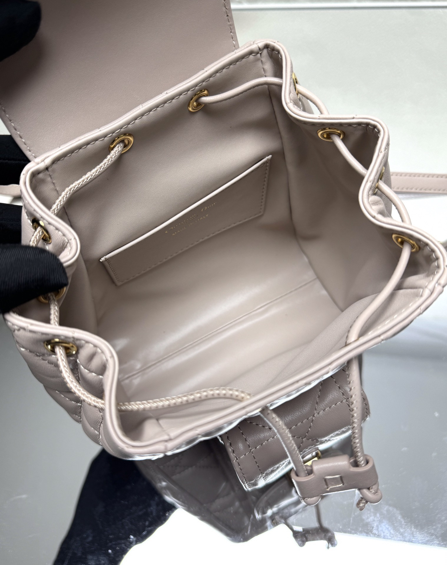 D*or caro backpack small 19.5 x 18.5 x 8.5 cm
