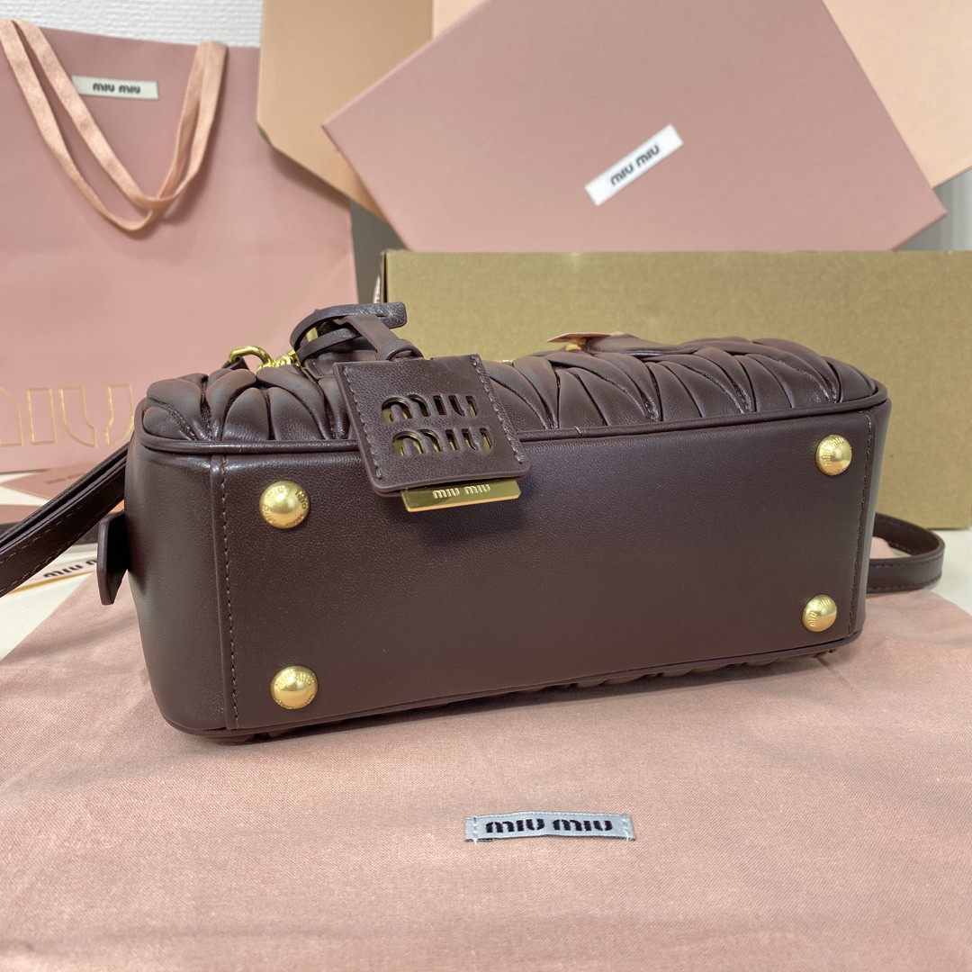 Miu Miu Arcadie matelassé nappa leather bag 22X10.5X7.5cm