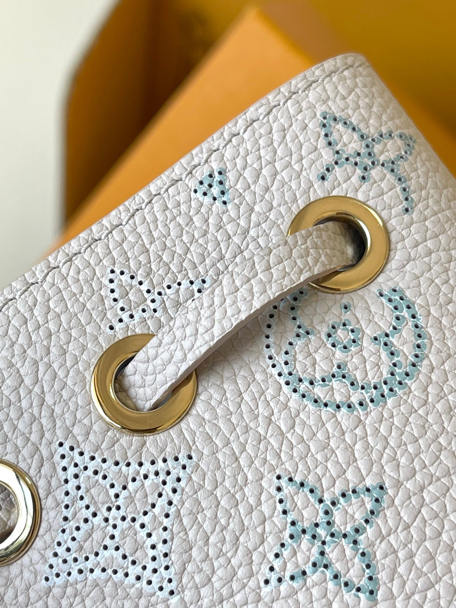 LV Pico Bella M12521 13x11x10.5cm