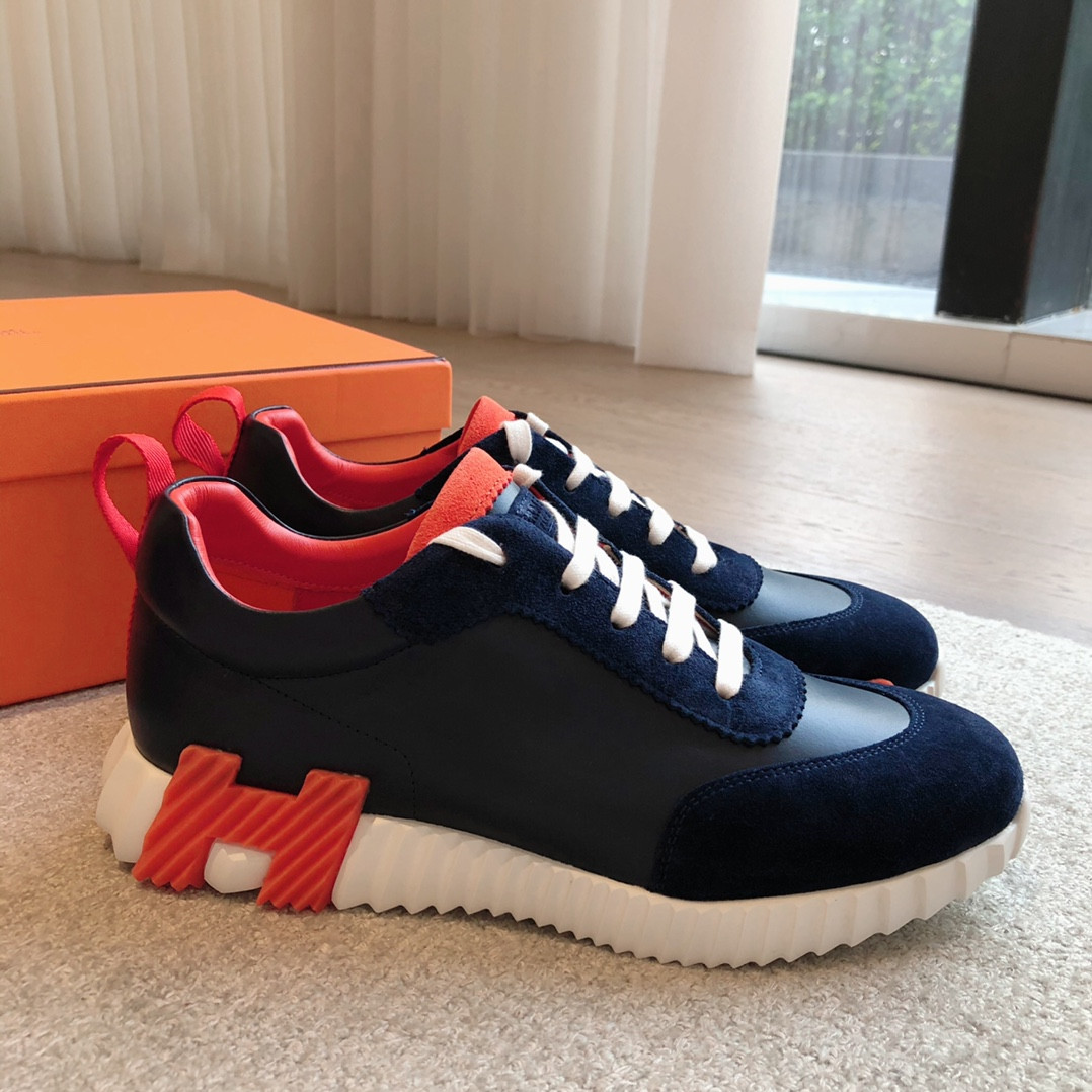 ua H**me5 bouncing sneaker