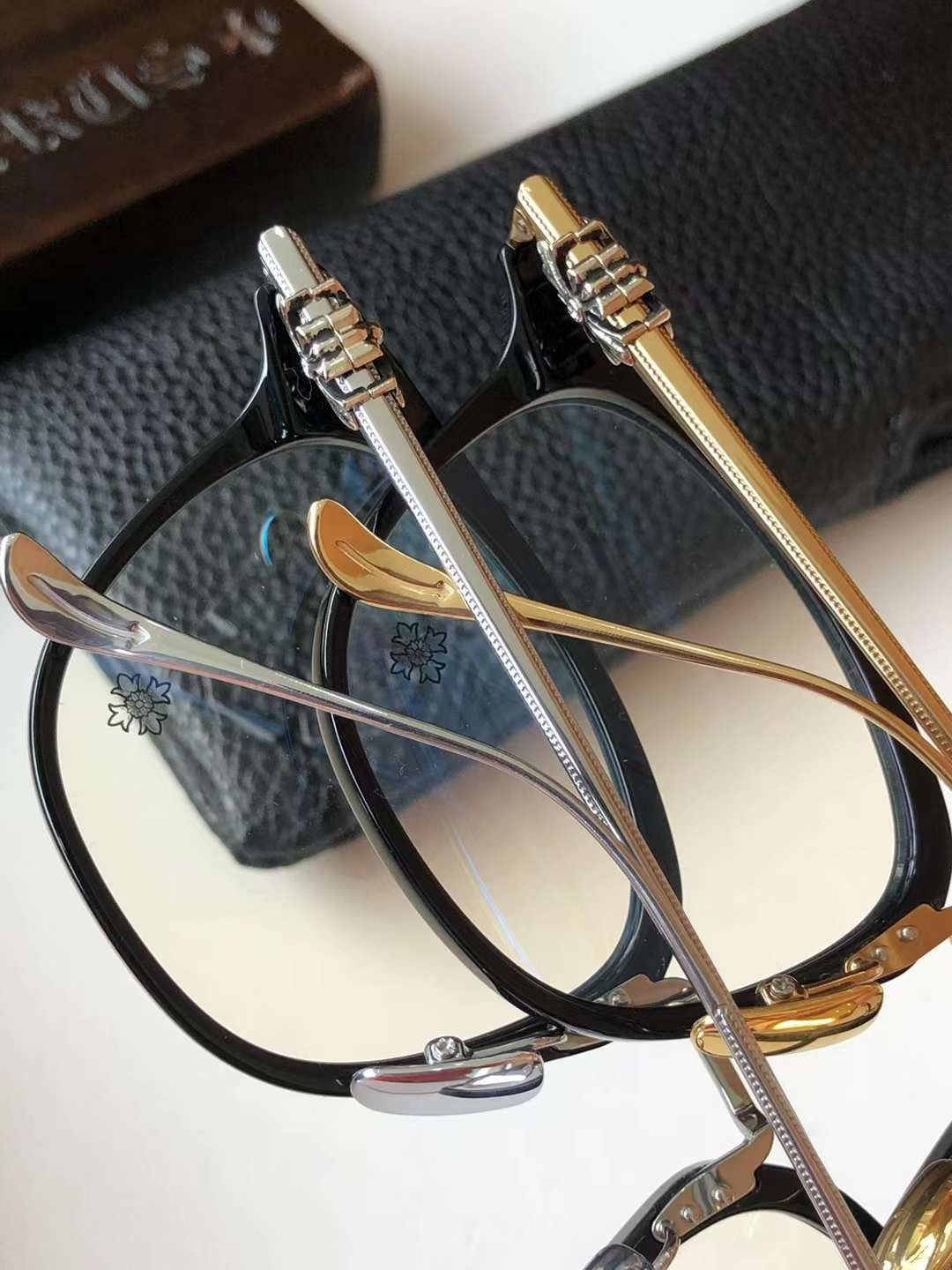 Ch**me He**ts glasses aespa