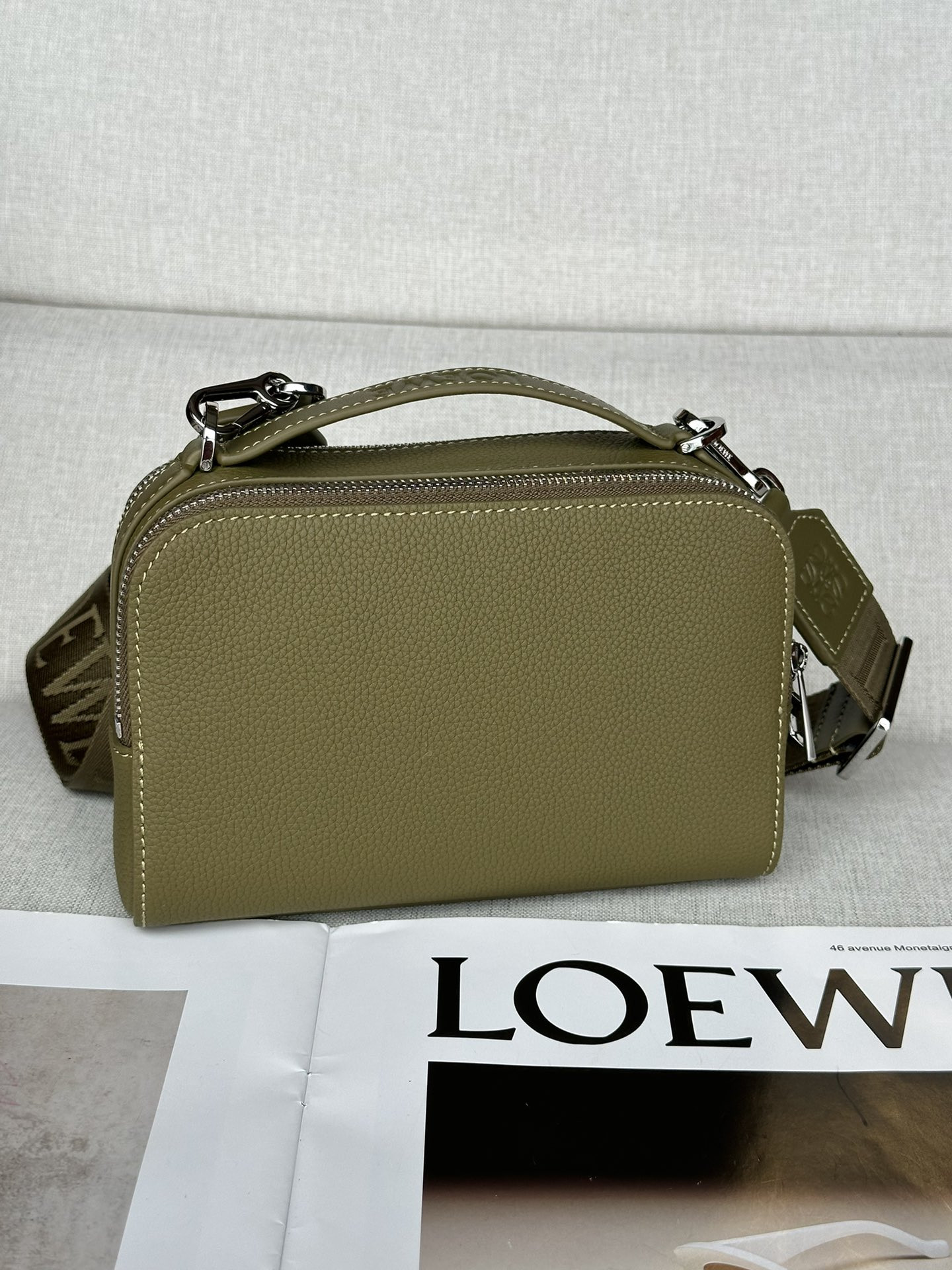 L0ew* mini crossbody camera bag in soft grained calfskin 18x8.5x13cm