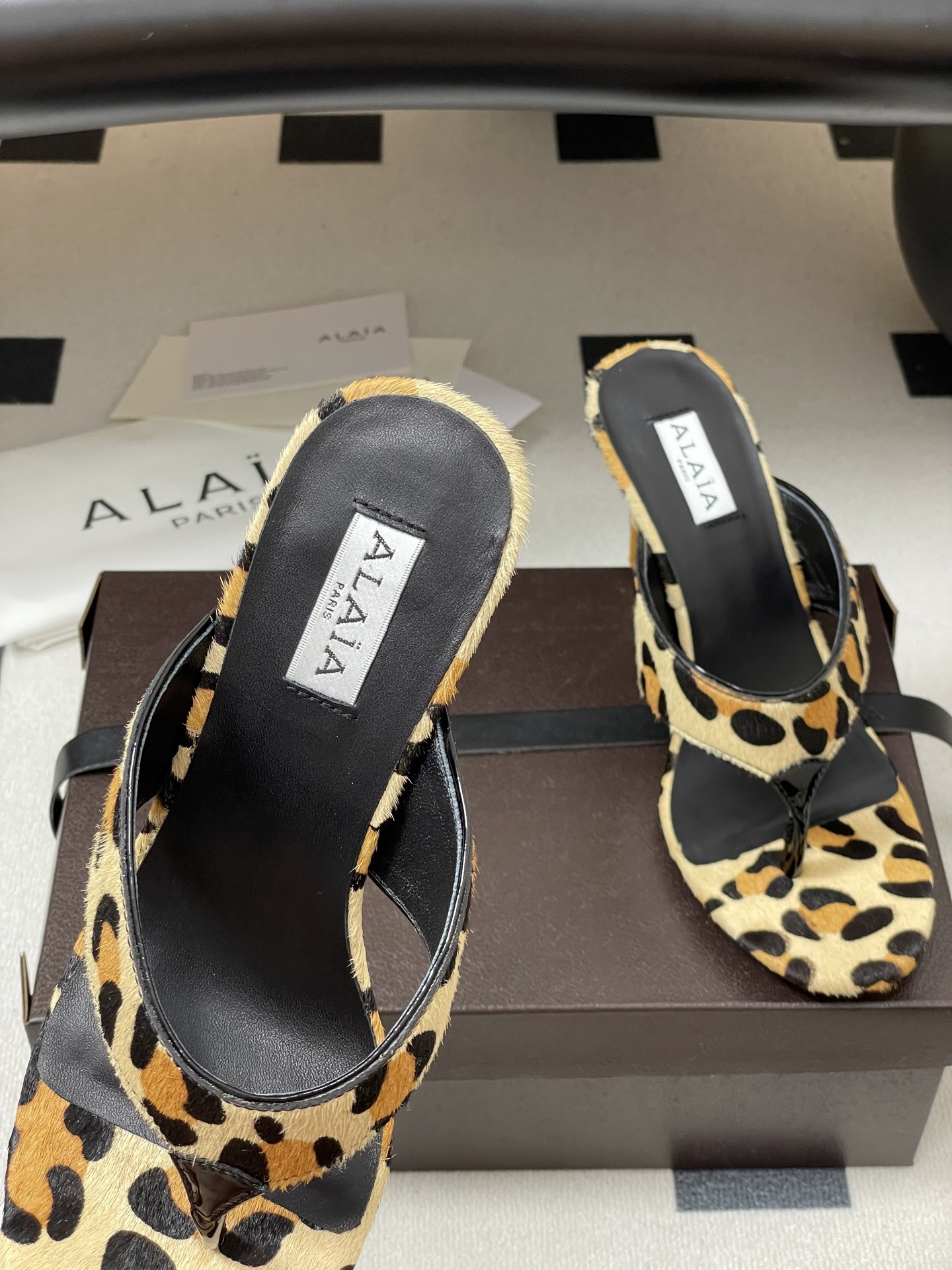 UA Alaia Triangle Flat Slides 9cm Heel(Customized Size 7-10 days production time)