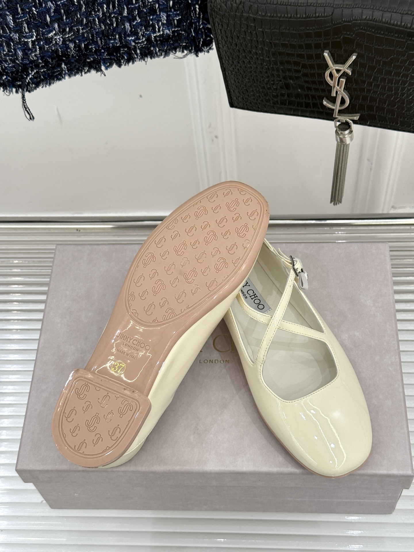 ua Ji*y Ch* eleri ballet flats